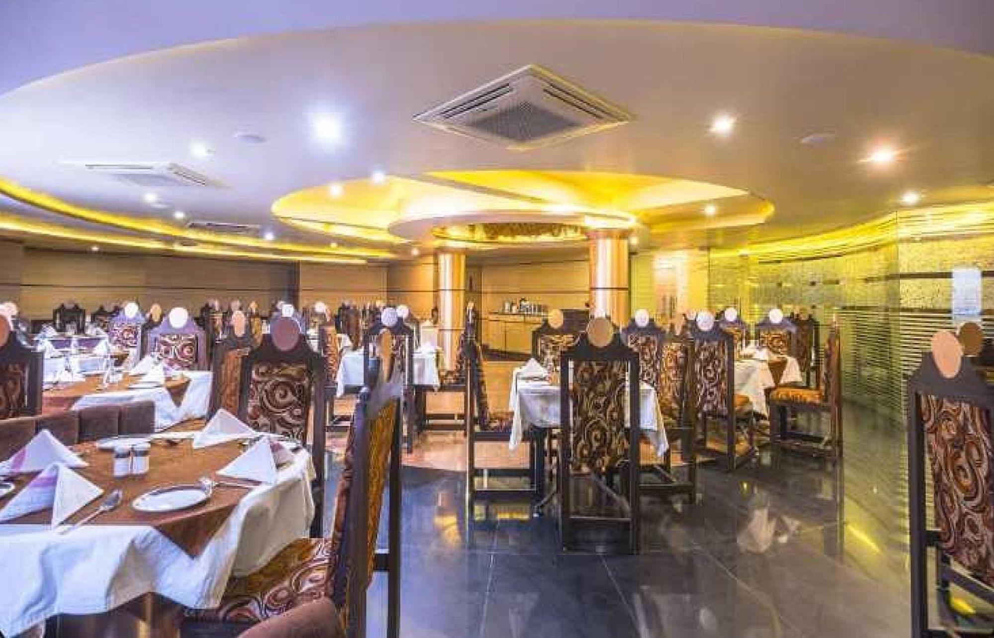 Palette Hotel Nisarga By Sunday Bhopal Exterior photo